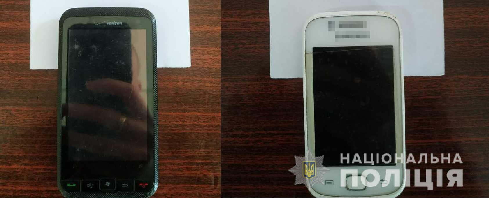 Жителя Іванівського району поліцейські затримали за пограбування односельця у нього вдома