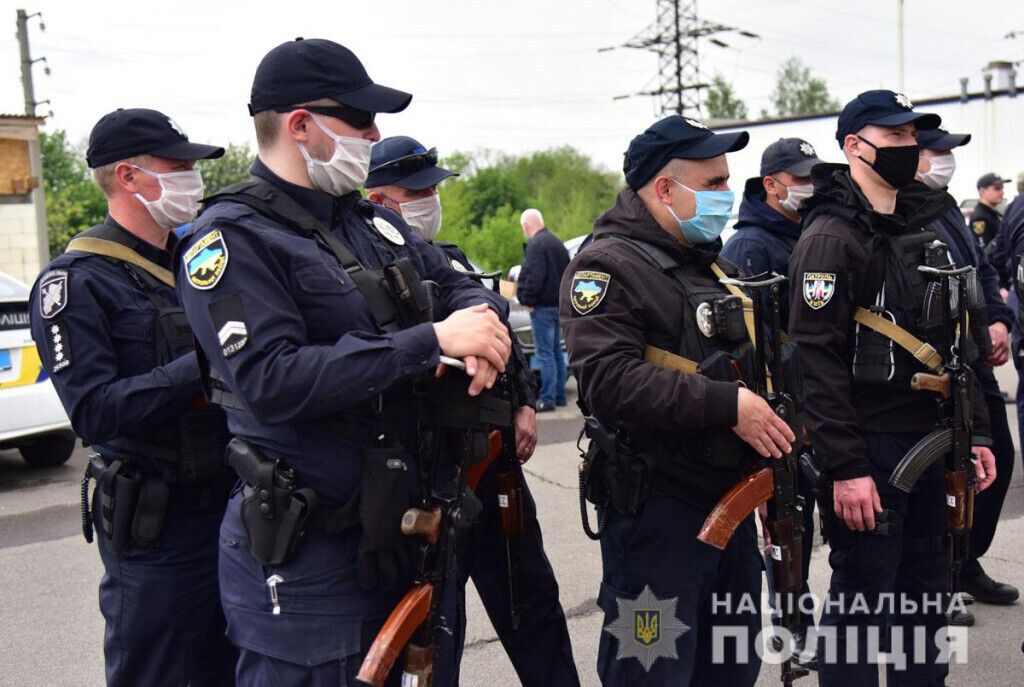 Поліцейські Донеччини провели комплексне відпрацювання Маріуполя