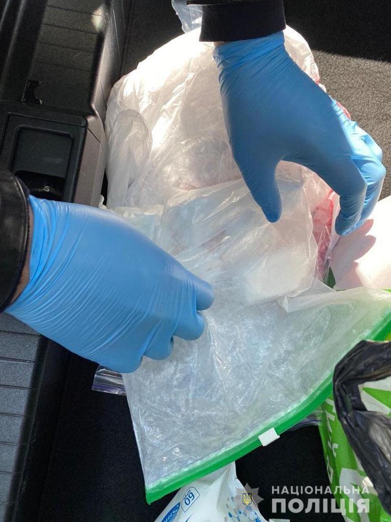 У столиці суд арештував підозрюваного у збуті кокаїну