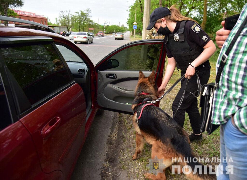 Поліцейські Донеччини провели комплексне відпрацювання Маріуполя