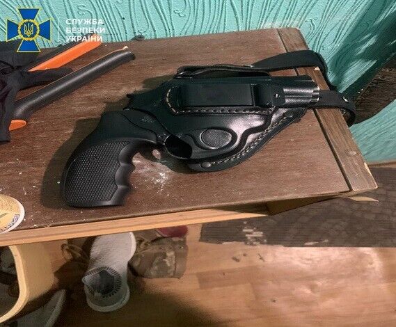 СБУ затримання: Мешканець Маріуполя організував нарколабораторії для виготовлення амфетаміну