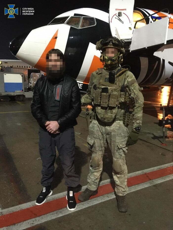 До Грузії екстрадовано одного з членів «ІДІЛ», якого на Київщині затримала СБУ