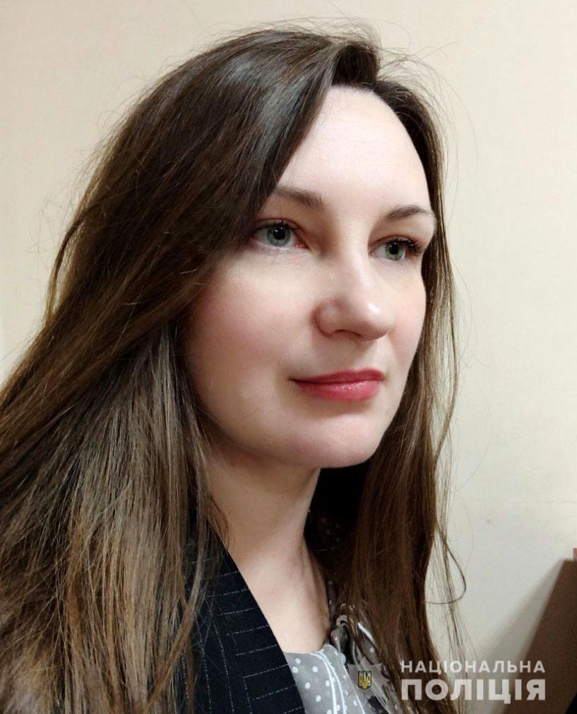 Поліцейські Донеччини радять: не нудьгуйте на карантині, візьміть в руки книгу