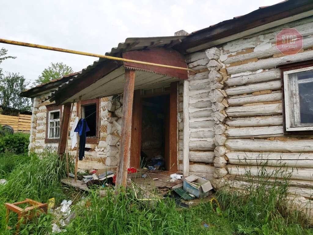 Вирішив покурити вдома: на Житомирщині загинув чоловік (фото)