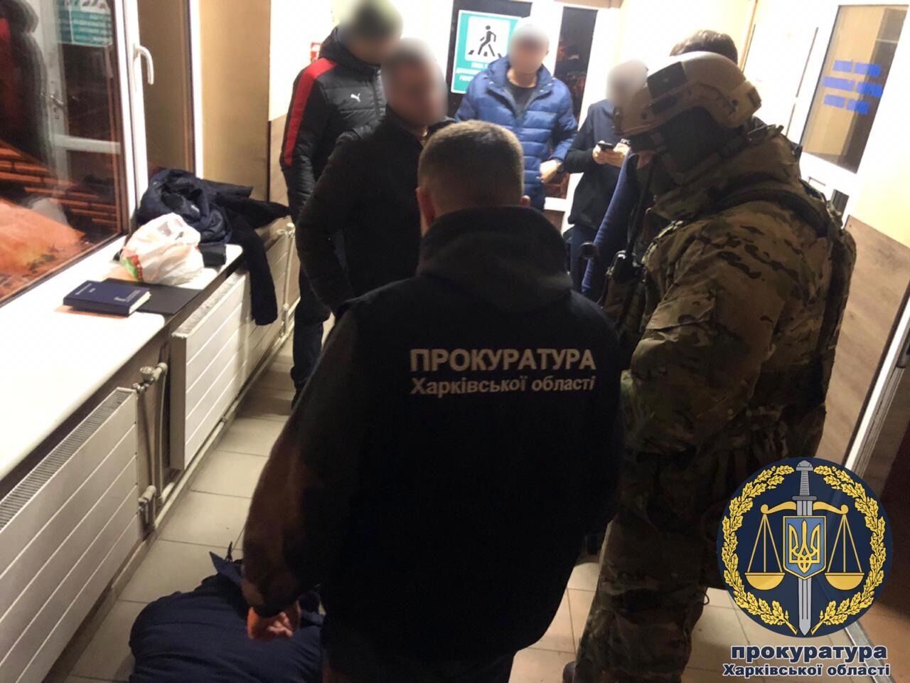 4 тис. грн неправомірної вигоди: інспектор митного посту постане перед судом