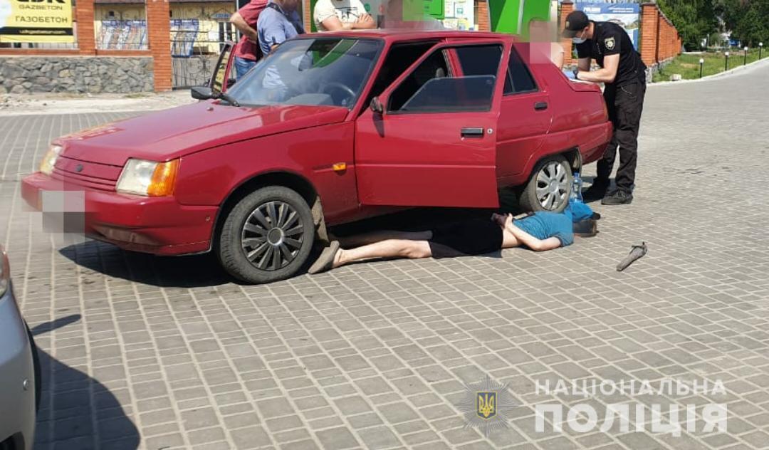Під час поліцейської спецоперації затримано організовану злочинну  групу кваліфікованих квартирних крадіїв