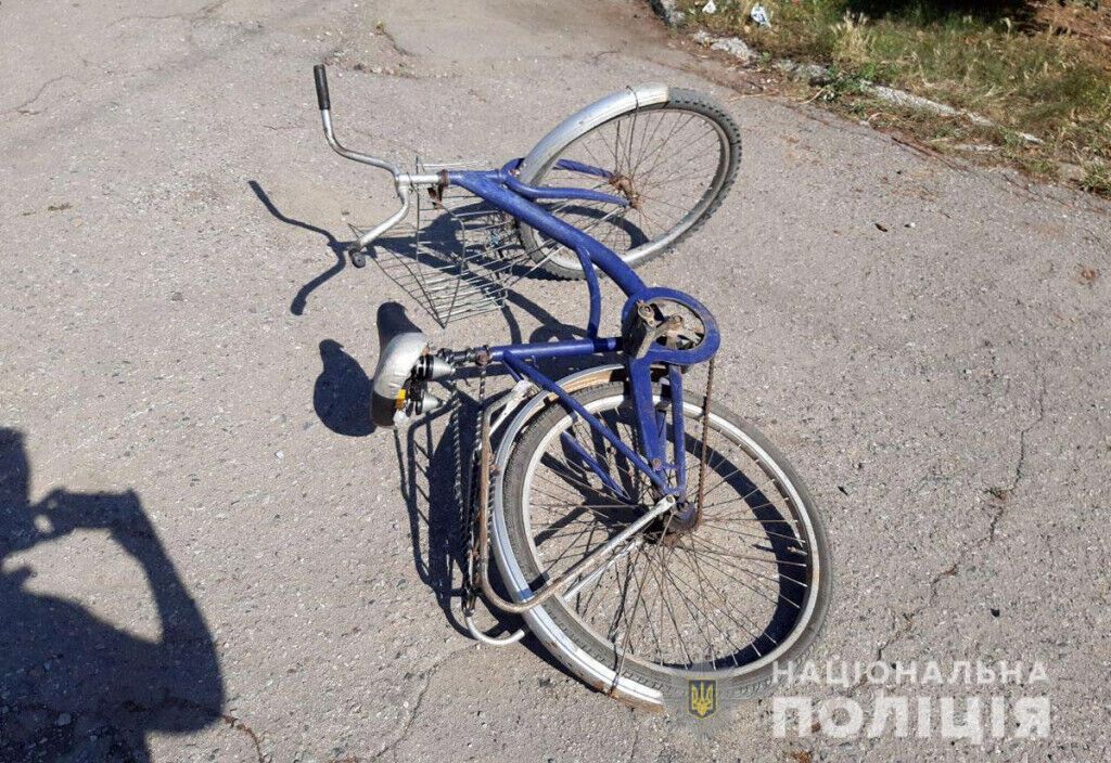 Поліція розслідує загибель жінки внаслідок ДТП у Мар’їнці