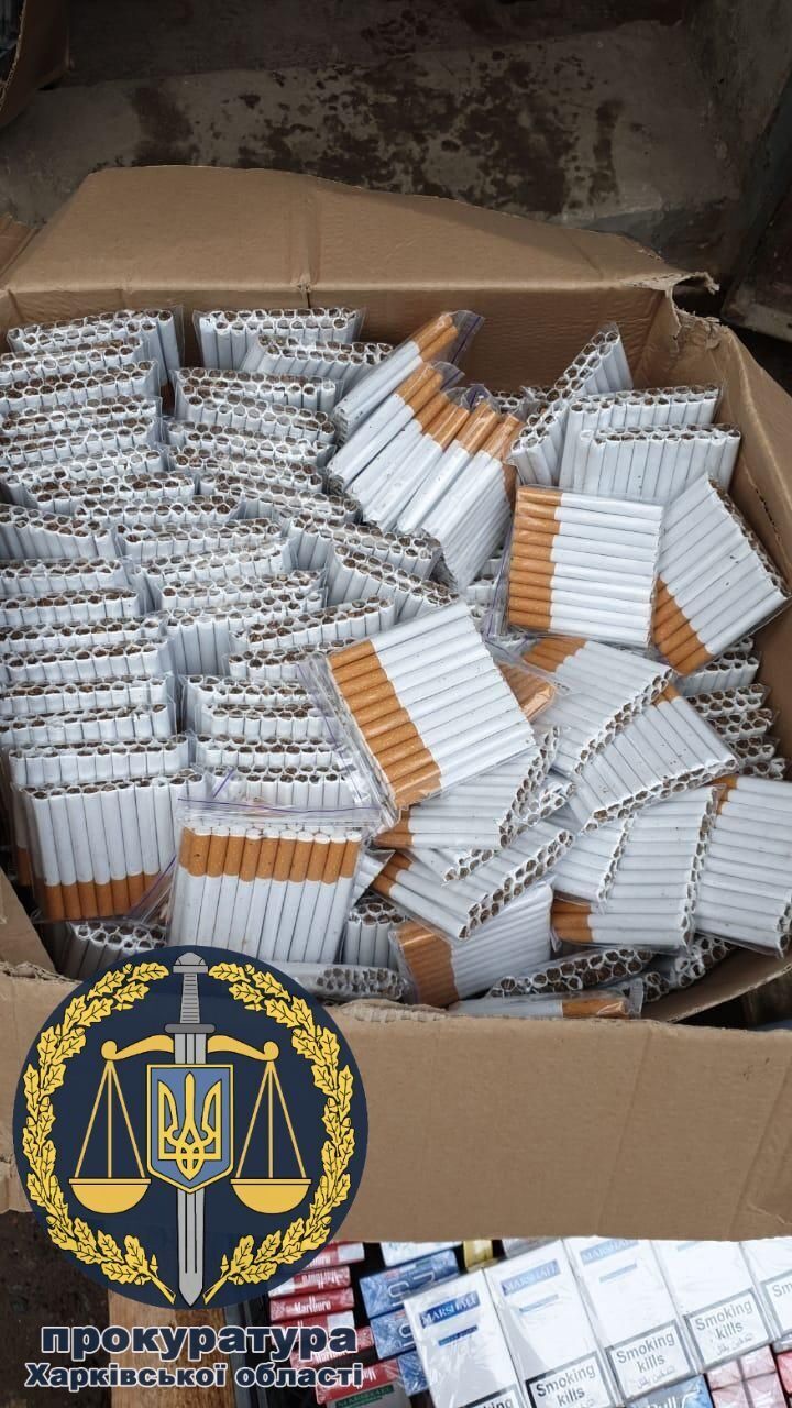 У Харкові правоохоронці викрили підпільні виробництва тютюнових виробів – вилучено 50 тис пачок контрафактних цигарок (ФОТО)