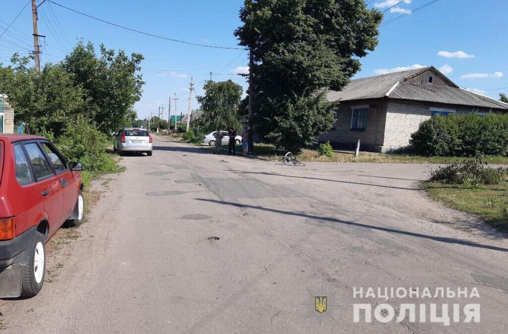 Поліція розслідує загибель жінки внаслідок ДТП у Мар’їнці