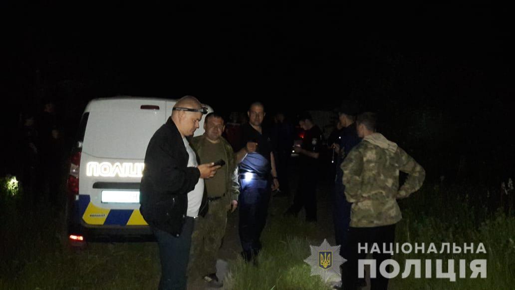 На Житомирщині поліцейські, рятувальники та громада за кілька годин розшукали малюка-мандрівника