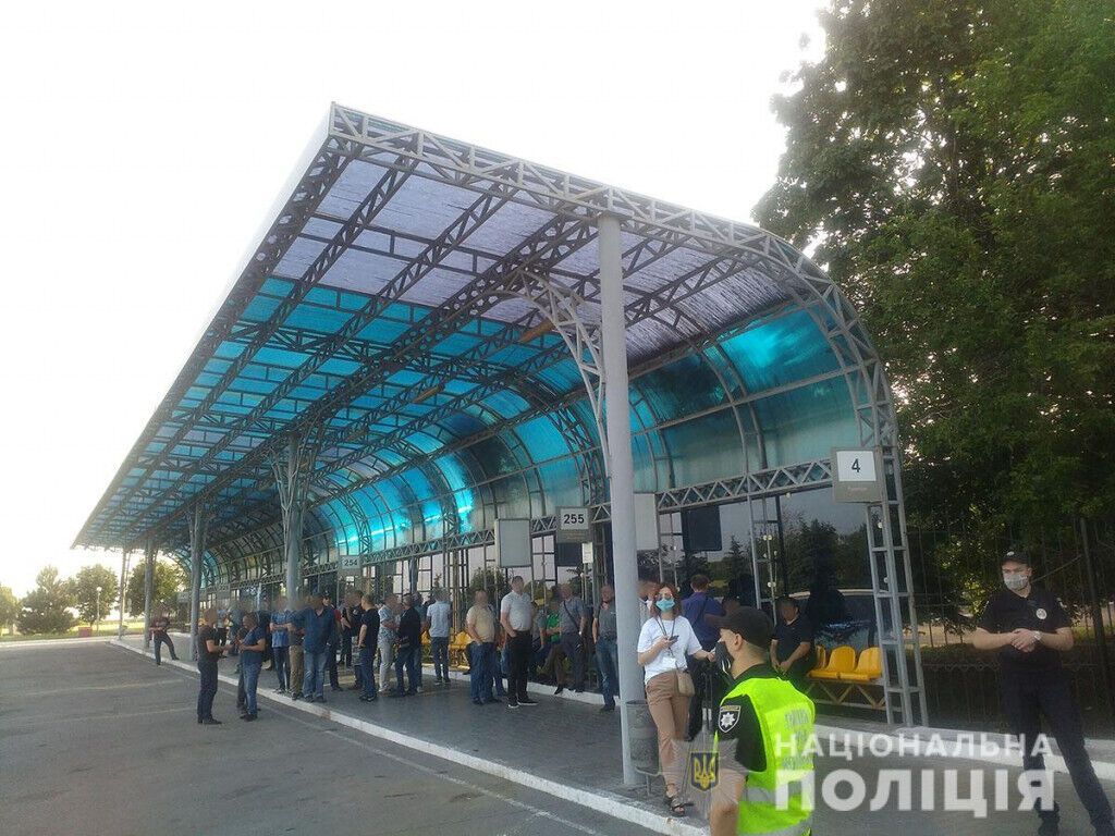 У Покровську поліцейські відкрили кримінальне провадження за фактом пошкодження майна на шахті «Краснолиманська»