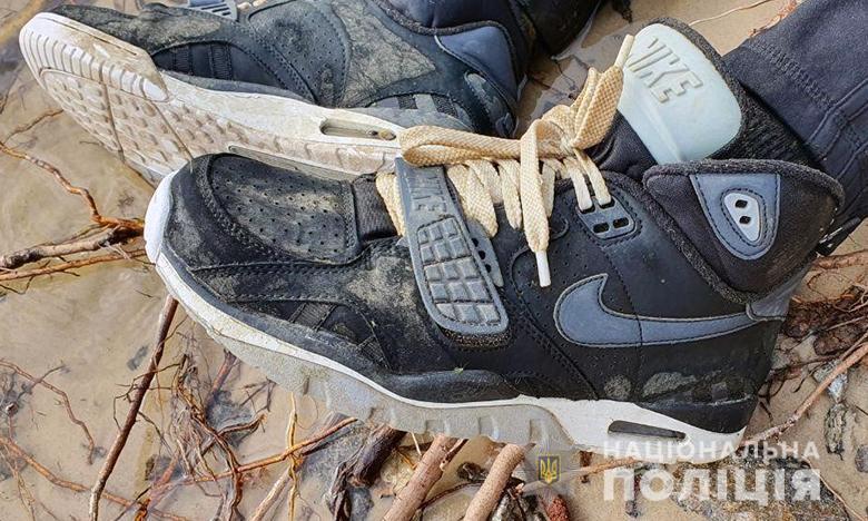 Поліція Києва звертається до громадян із проханням допомогти встановити особу загиблого