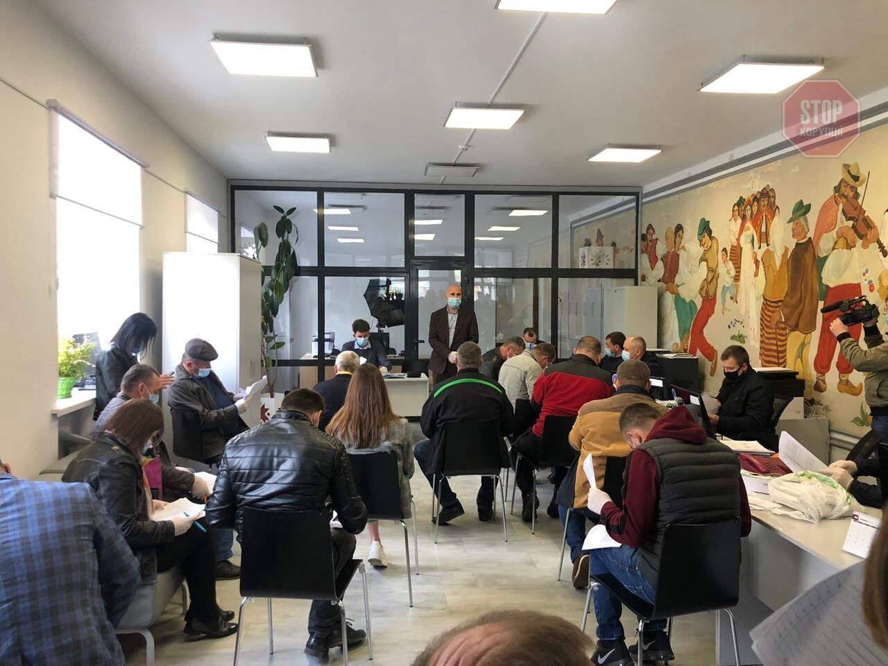 Влада Славської ОТГ ігнорувала людей. Фото: СтопКор.
