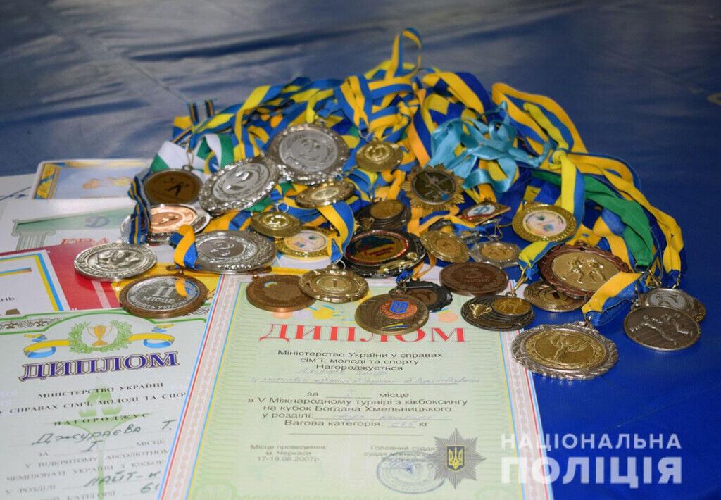 Довіра громадян – службове кредо дільничного Покровська, а разом з тим призера Кубку світу з кікбоксингу