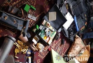 Поліція Київщини ліквідувала дві нарколабораторії та вилучила наркотики на 80 тисяч гривень