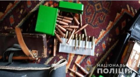Поліція Київщини ліквідувала дві нарколабораторії та вилучила наркотики на 80 тисяч гривень