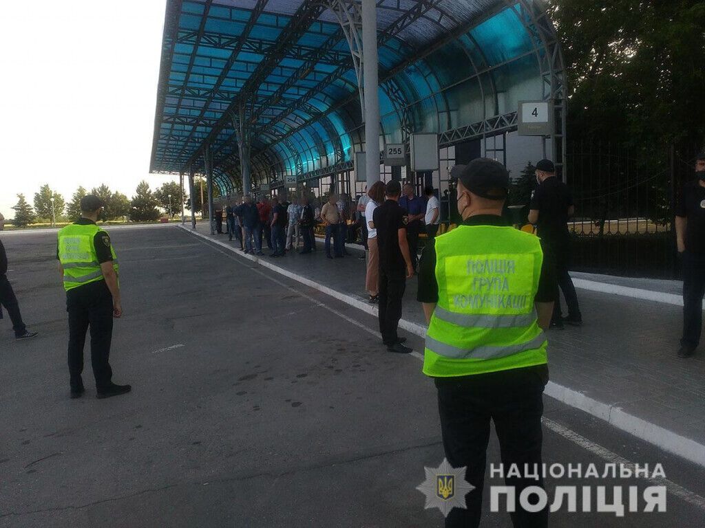 У Покровську поліцейські відкрили кримінальне провадження за фактом пошкодження майна на шахті «Краснолиманська»