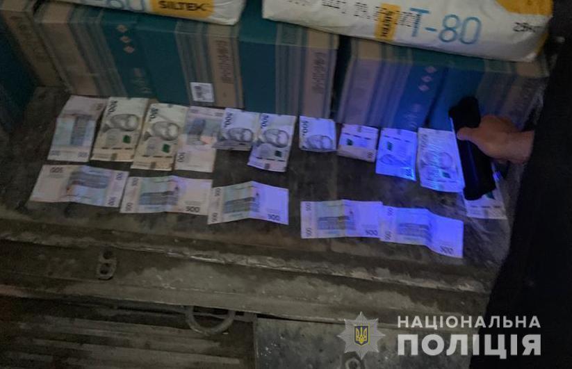 На Закарпатті поліція затримала групу «рекетирів»