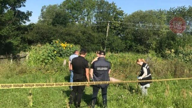 Відмовила в інтимі: на Хмельниччині чоловік забив до смерті дівчину (фото)