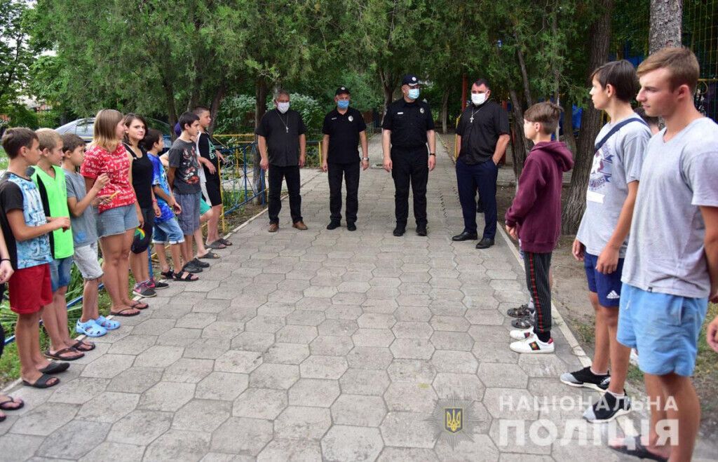 Поліцейські Донеччини з дружнім візитом відвідали «Республіку Пілігрим»
