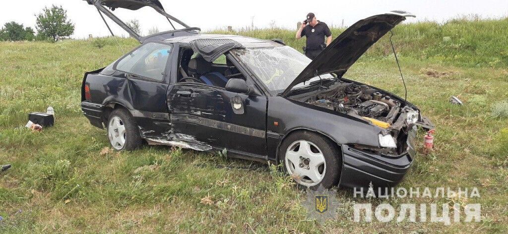 Поліція Донеччини розслідує обставини двох дорожньо-транспортних подій з постраждалими