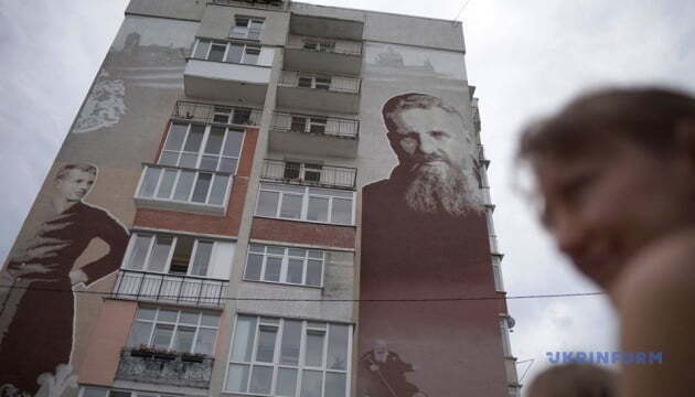 У Львові відкрили мурал присвячений митрополиту Андрею Шептицькому