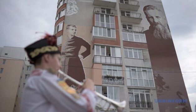 У Львові відкрили мурал присвячений митрополиту Андрею Шептицькому