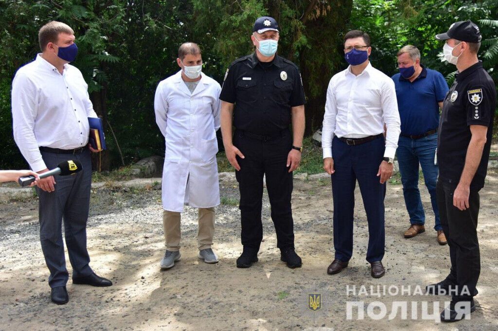 Начальник поліції Донеччини презентував результати реконструкції трьох поліцейських підрозділів