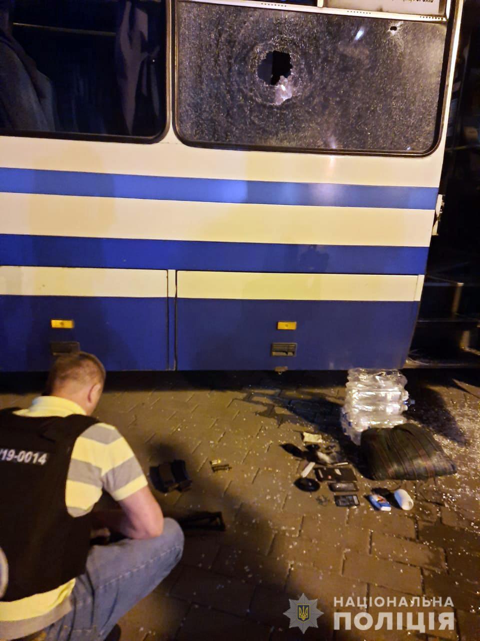 Заручники у Луцьку звільнені, зловмисник затриманий, – Арсен Аваков