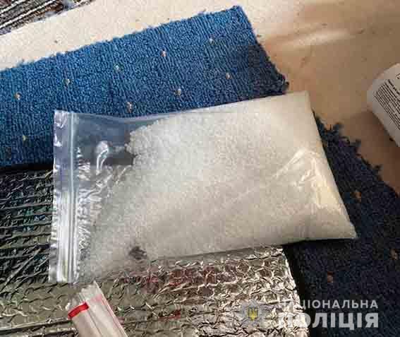 У Києві перед судом постане організована група за підозрою у виготовлені та збуті  психотропних речовин