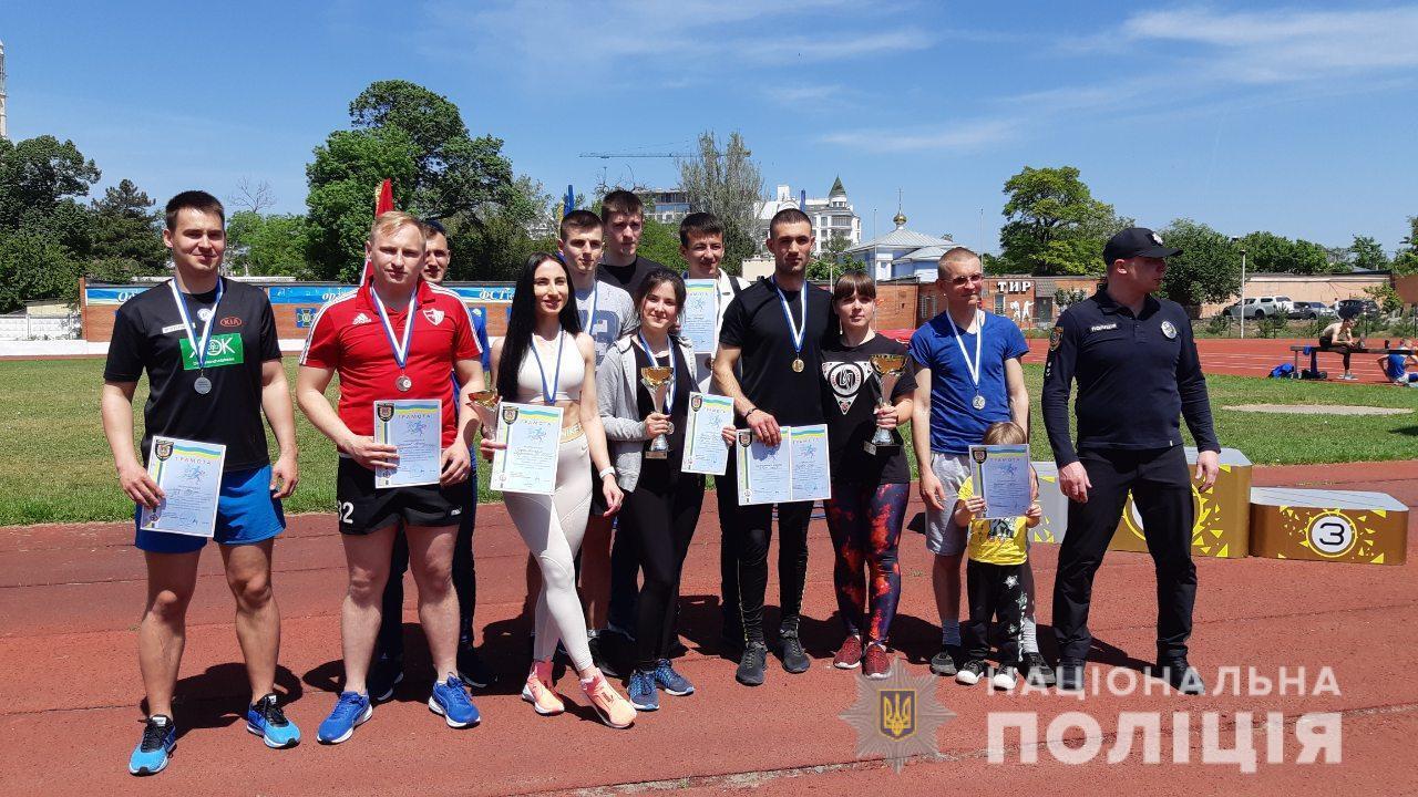 Впевнено рухатися вперед і не здаватися за жодних обставин