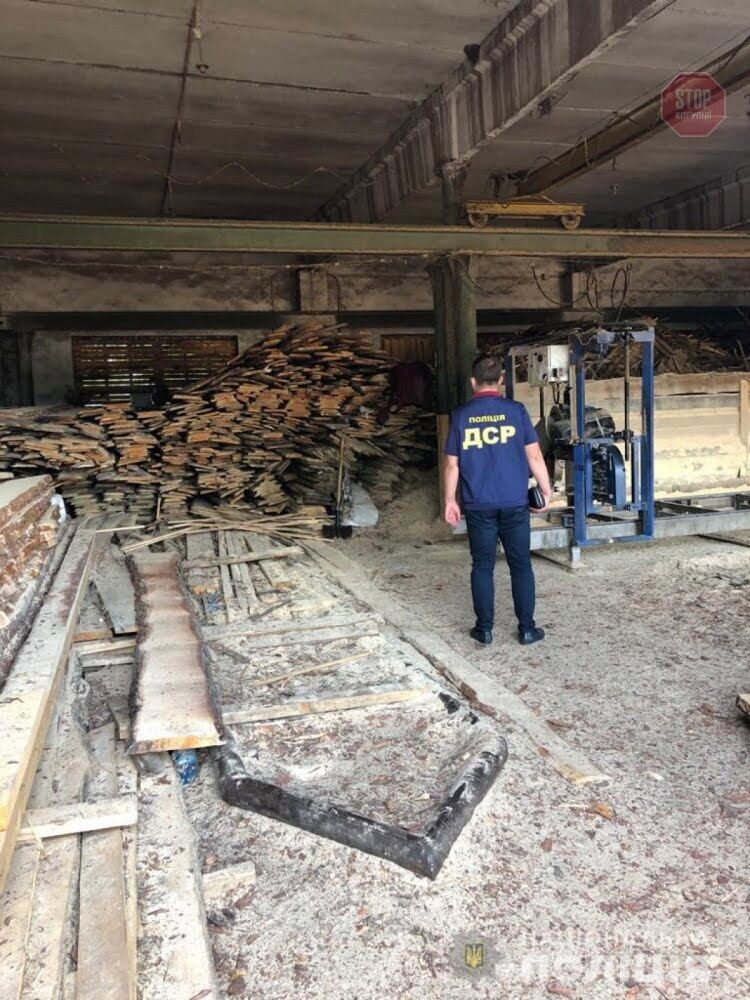 У Харківській області злочинна група завдала державі збитків на 500 тис. грн (фото)