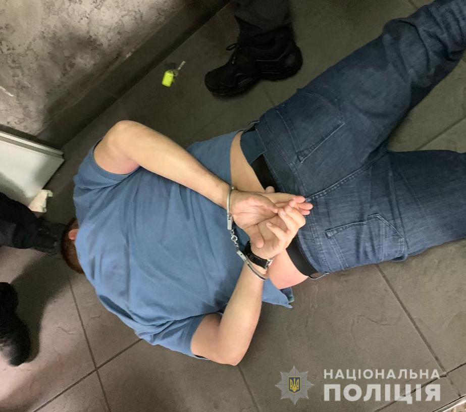 Нацполіція та ДБР затримали трьох посадовців Одеської митниці