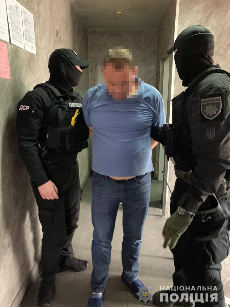 Нацполіція та ДБР затримали трьох посадовців Одеської митниці