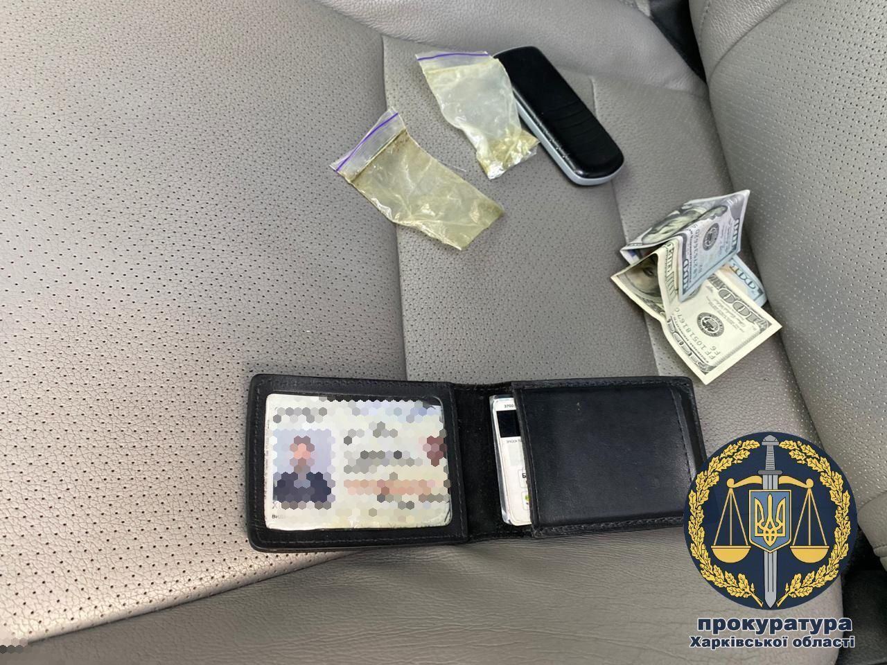 На Харківщині група поліцейських підозрюється у систематичному вимаганні неправомірної вигоди (ФОТО)