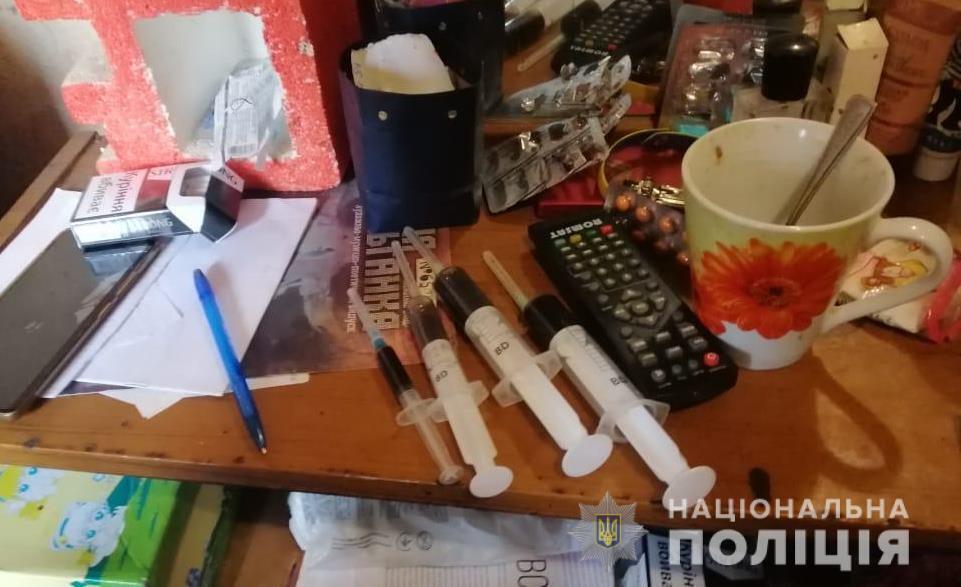 Подільські поліцейські звітують про попередні результати роботи з протидії незаконному обігу наркотиків