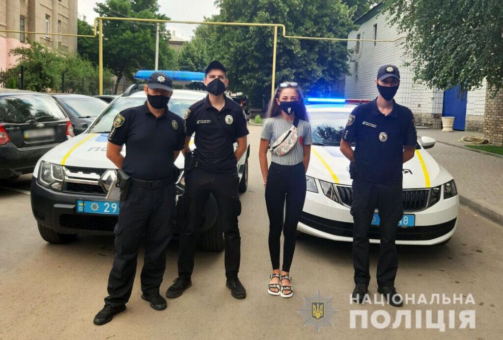 «День з поліцейськими»: 13-річна Валерія з Костянтинівки патрулювала рідне місто