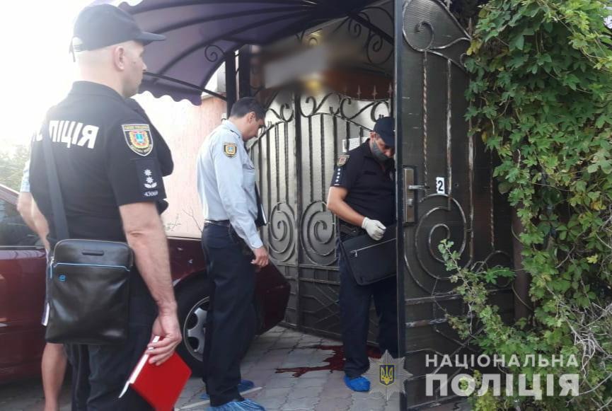 Поліцейські затримали зловмисника, який застрелив подружжя підприємців із Затоки
