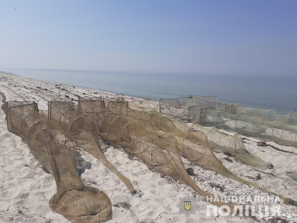 На Миколаївщині співробітники водної поліції затримали браконьєрів, які виловлювали креветку