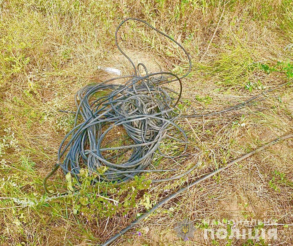 Поліцейські повідомили одеситу про підозру у викраденні майна з державного підприємства на Шкодовій Горі