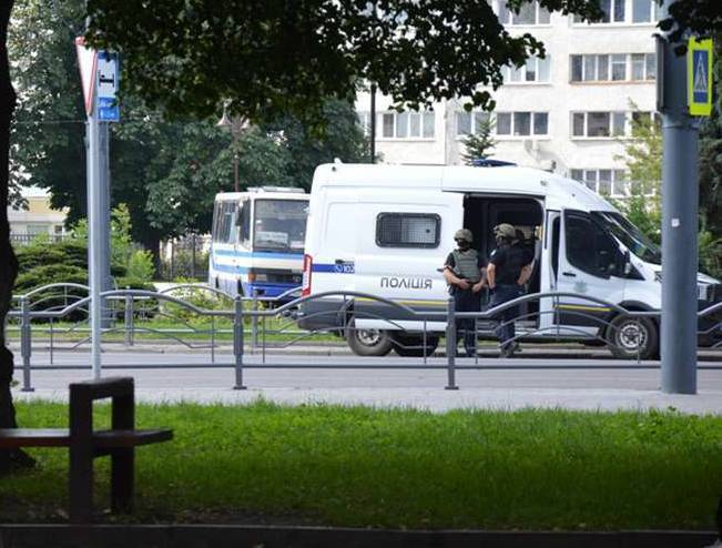Захоплення заручників у Луцьку – розпочато розслідування