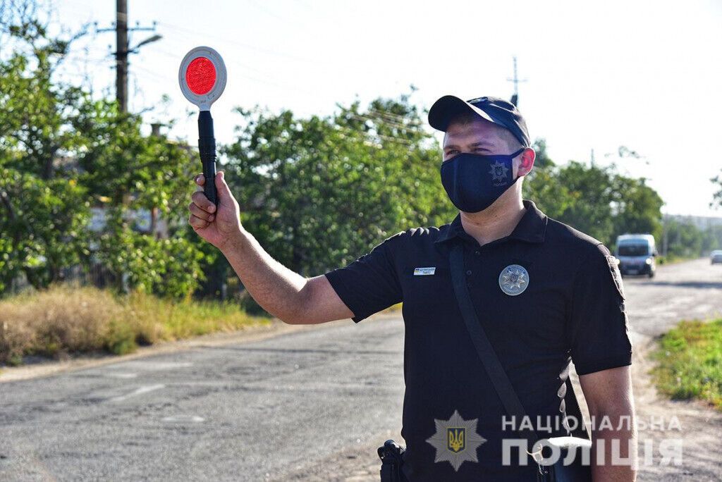 З початку літа поліцейські Донеччини задокументували майже 11 300 порушень правил дорожнього руху