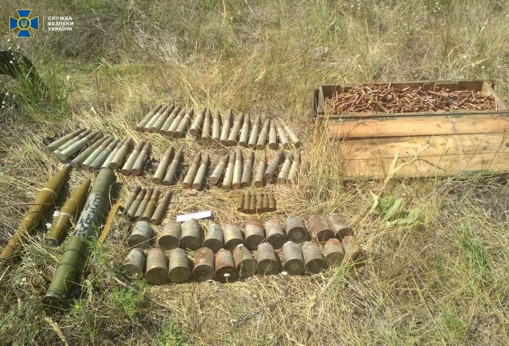 На Луганщині СБУ викрила схрон бойовика, причетного до підриву мосту