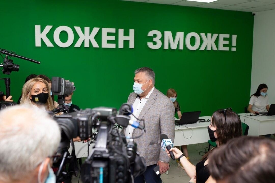 “Слуга народу” почала праймеріз у Запорізькій області