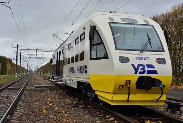 Укрзализныця уволила всех причастных к скандалу с попыткой изнасилования в поезде