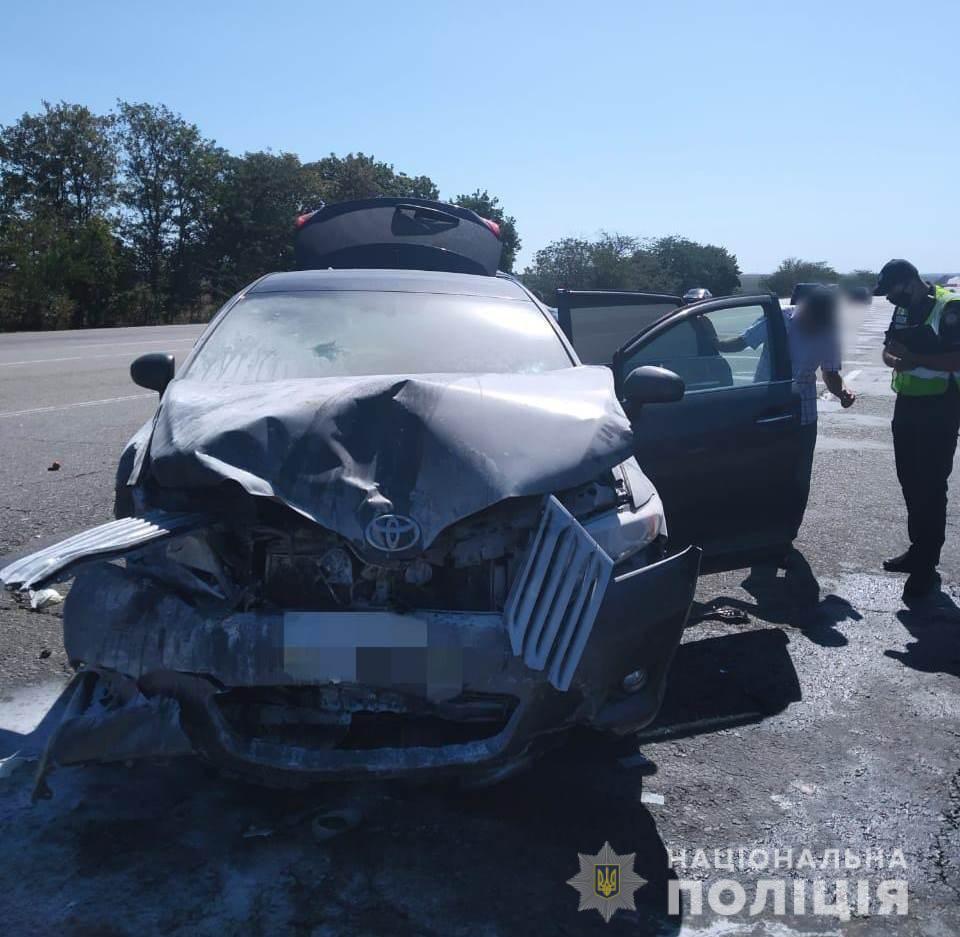 Поліцейські встановлюють обставини смертельної ДТП на автошляху Київ-Одеса