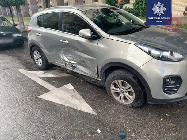 У столиці водій розбив п'ять авто, тікаючи від поліції (фото)