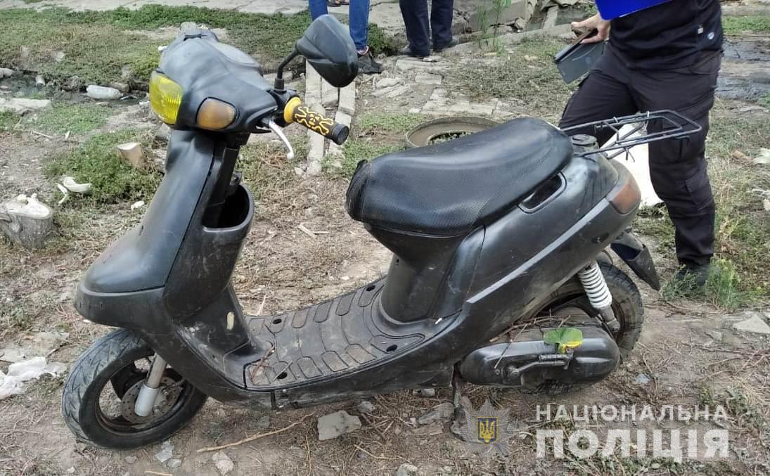 Тарутинські поліцейські повернули жителю громади викрадений у нього кілька днів тому мопед