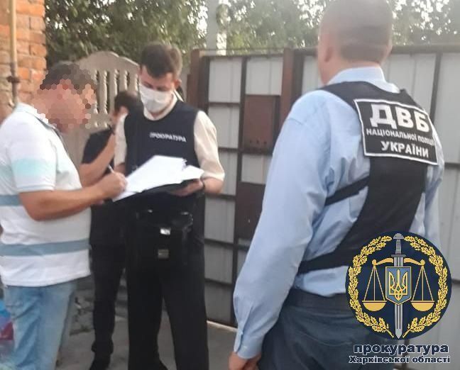 Несанкціоноване втручання в Інформаційний портал Нацполіції та сприяння уникненню заборони на керування транспортним засобом: ще одному поліцейському повідомлено про підозру (ФОТО)