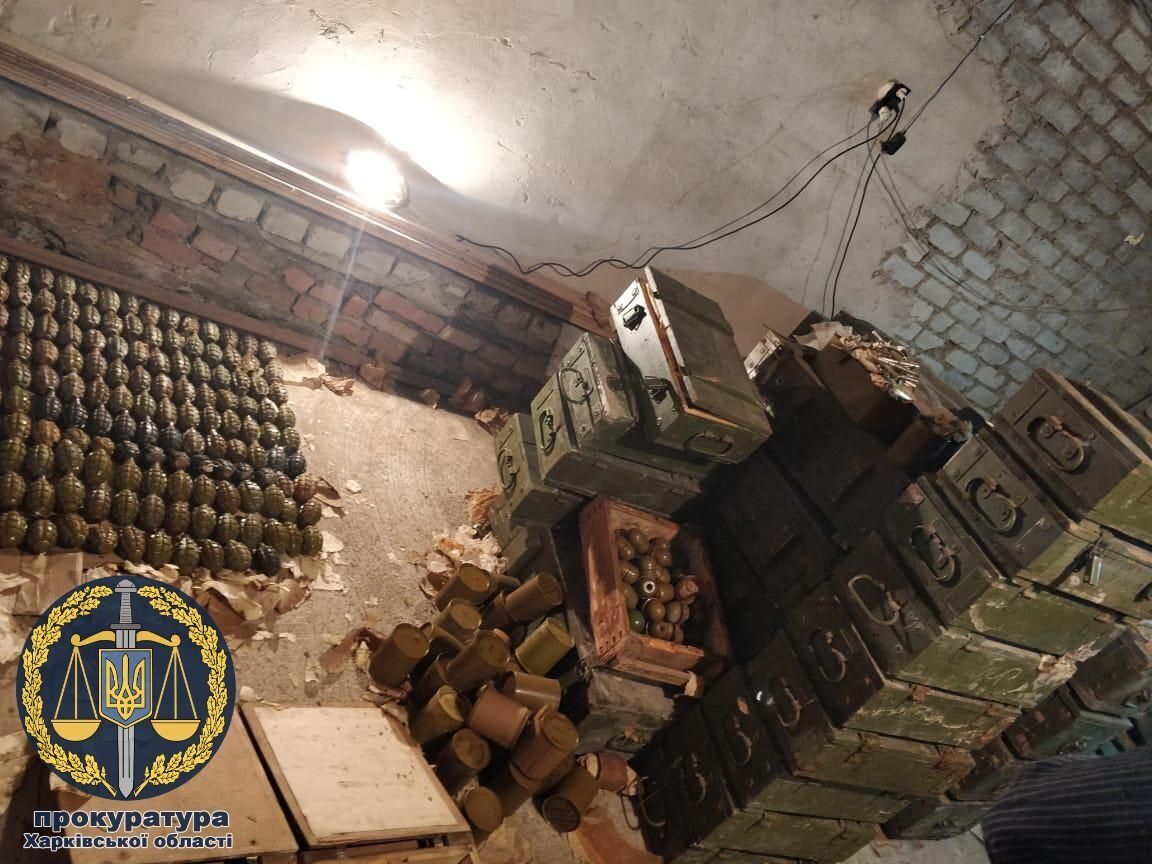 Масштабний склад бойових припасів та зброї виявлено на Харківщині